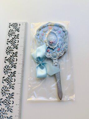 3987 FLOWER KNOWS SHELL S JEWEL COLLECTION HANDHELD MIRROR